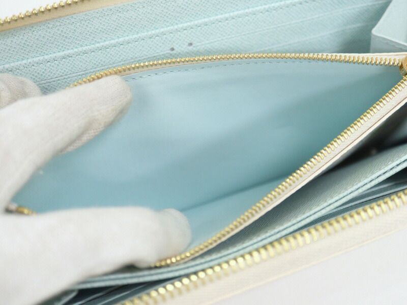 Louis Vuitton Zippy Wallet Damierlicious Pistachio Green