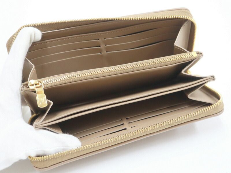 Louis Vuitton Zippy Wallet Monogram Embossed Toplum Leather