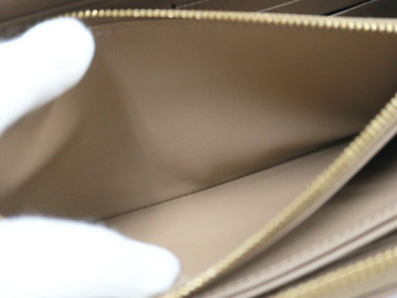 Louis Vuitton Zippy Wallet Monogram Embossed Toplum Leather