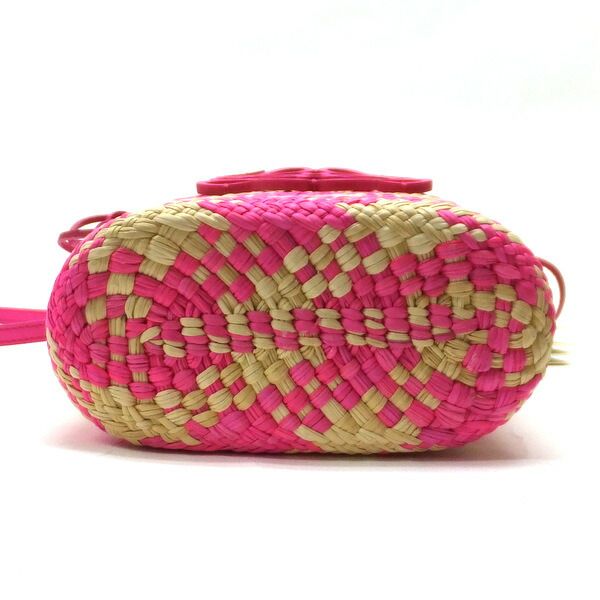 Loewe Basket Shoulder Bag Square Pocket Anagram Irakaya Palm Calf Leather Natural X Pink