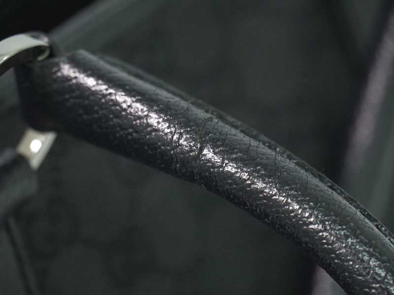 Gucci GG Canvas Tote Black Outside]