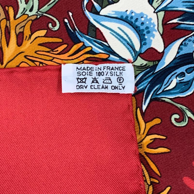 Hermes Scarf Silk L'ile Deserte Human Island Carre 90 Red