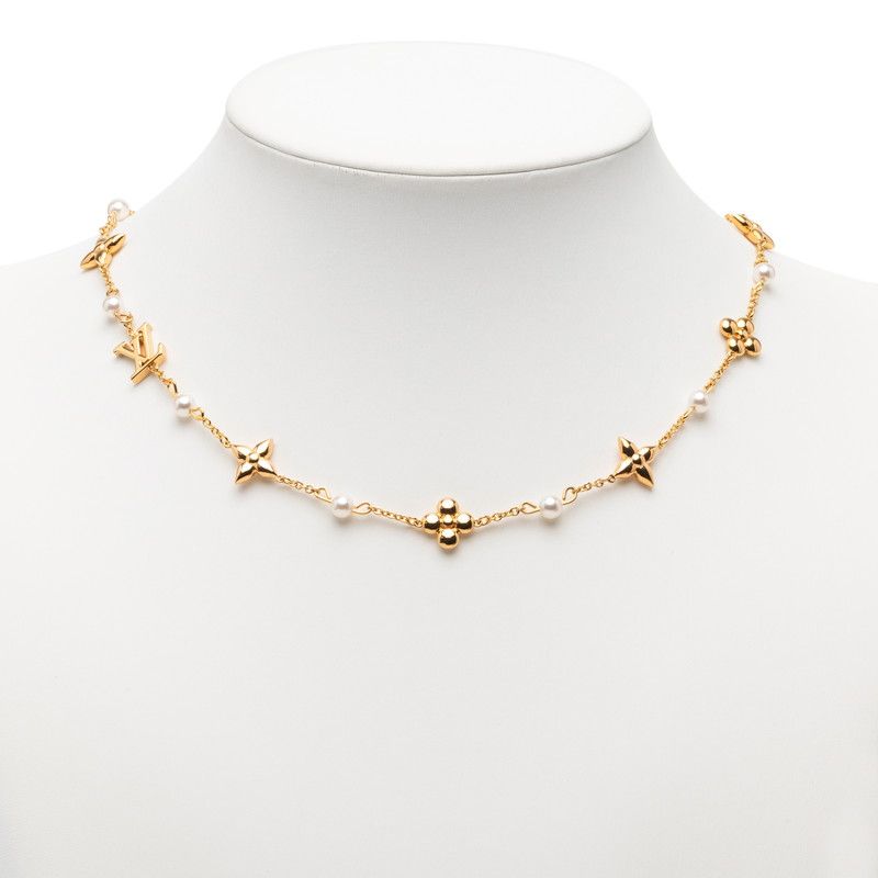 Louis Vuitton Necklace a Gold Plated Faux Pearl