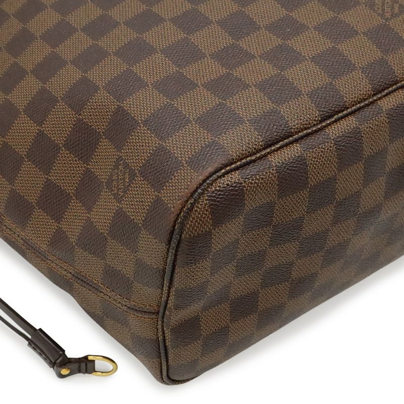 Louis Vuitton Damier Neverfull MM Tote