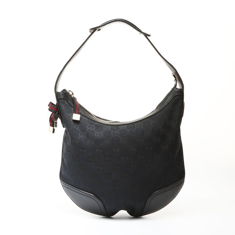 Gucci Shoulder Bag GG Canvas