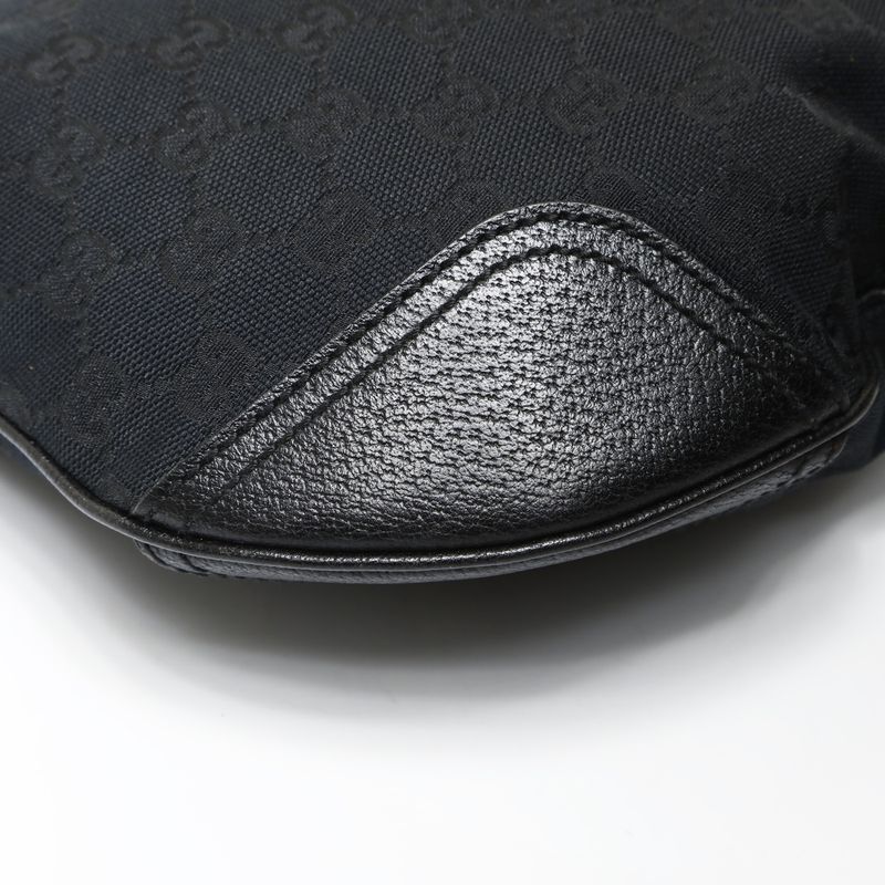 Gucci Shoulder Bag GG Canvas