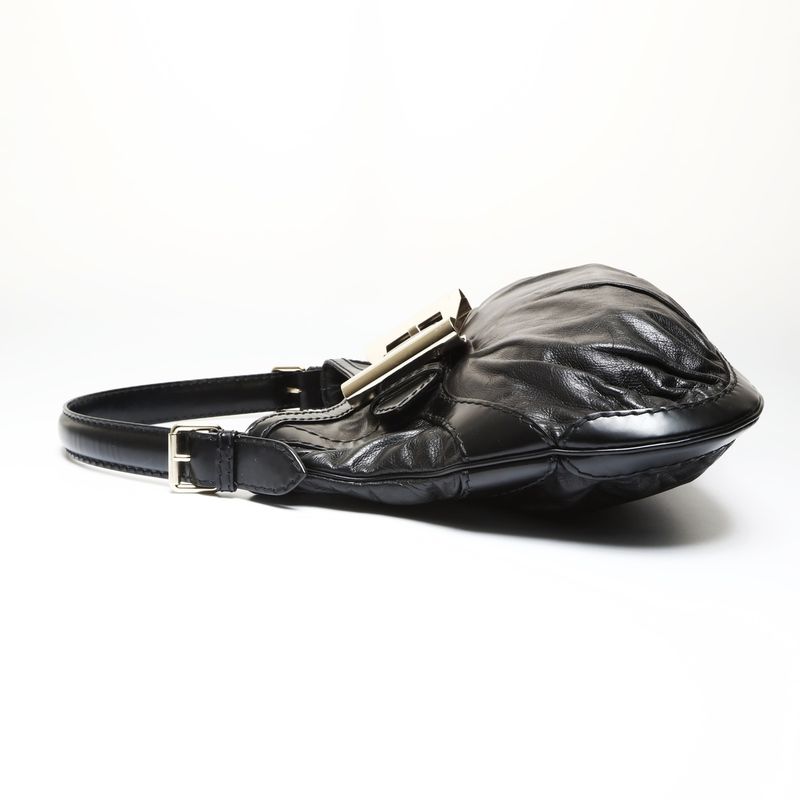 Gucci Shoulder Bag Queen Hobo Ribbon