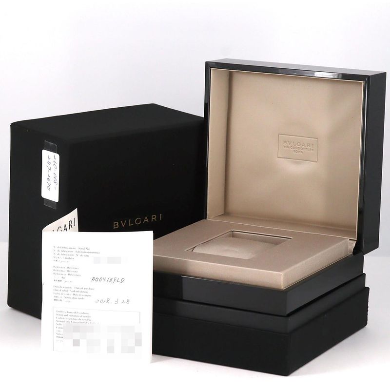 Bvlgari Octo SS Automatic Volume Bracelet Dial Color: Black