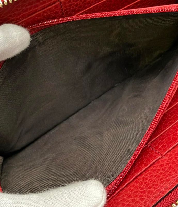 Gucci Zip Around Wallet
