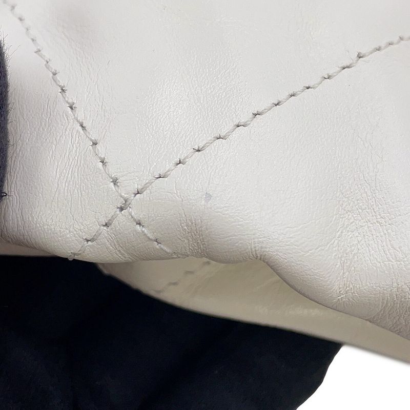 Chanel Backpack 22 Large Leather White