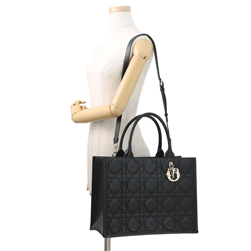 Dior Tote Macro Cannage Book 2-Way