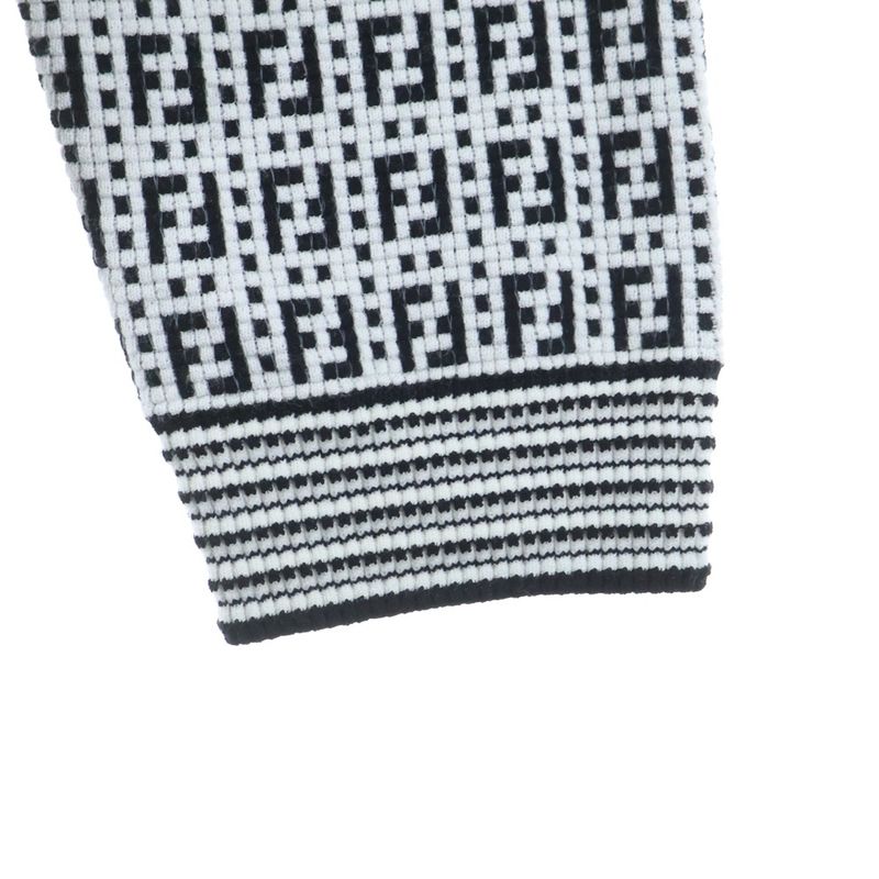 Fendi Zucca Allover Pattern Round Neck Knit Sweater White Black