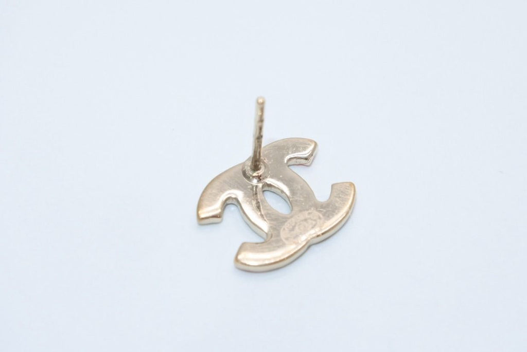 Chanel CC Logo Earrings 04 Color Stone Metal Gold Plated Multicolor — view 3