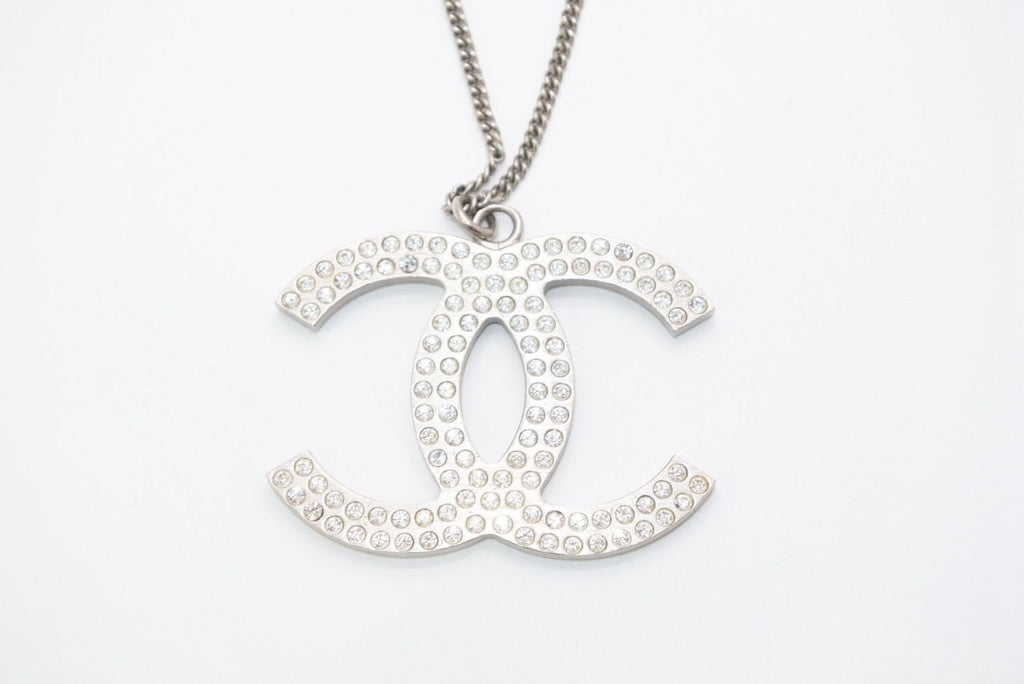 Chanel CC Logo Necklace 01 Rhinestone Metal — view 2