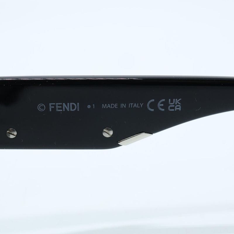Fendi First Cat Eye Frame 143 00 ) Black