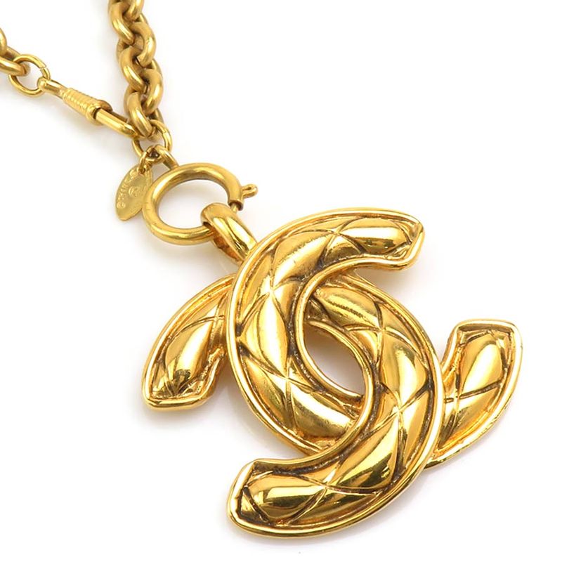 Chanel Necklace CC Logo Ation