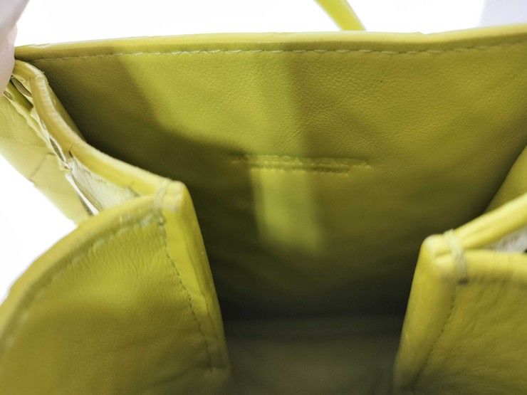 Bottega Veneta Shoulder Bag Intrecciato Mini the Knot Yellow Green
