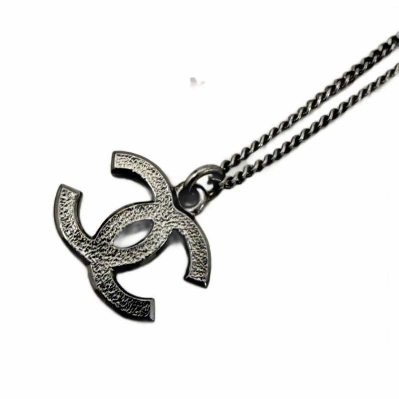 Chanel CC Logo Necklace Faux Pearl Chain Pendant Rhinestone Bijou Silver S Wy