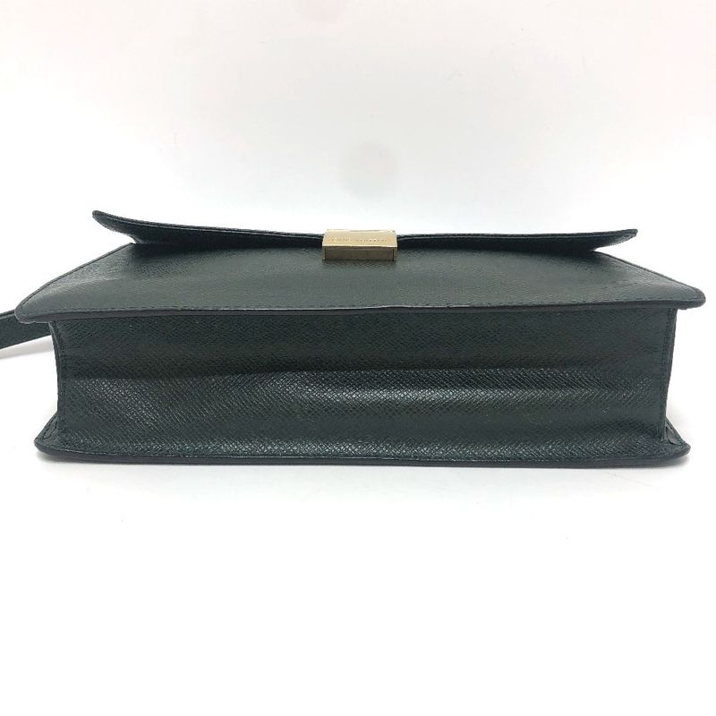 Louis Vuitton Second Bag Selenga Taiga Leather Epi Seare