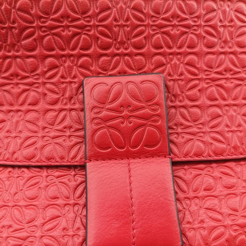 Loewe Avenue Red Leather 52