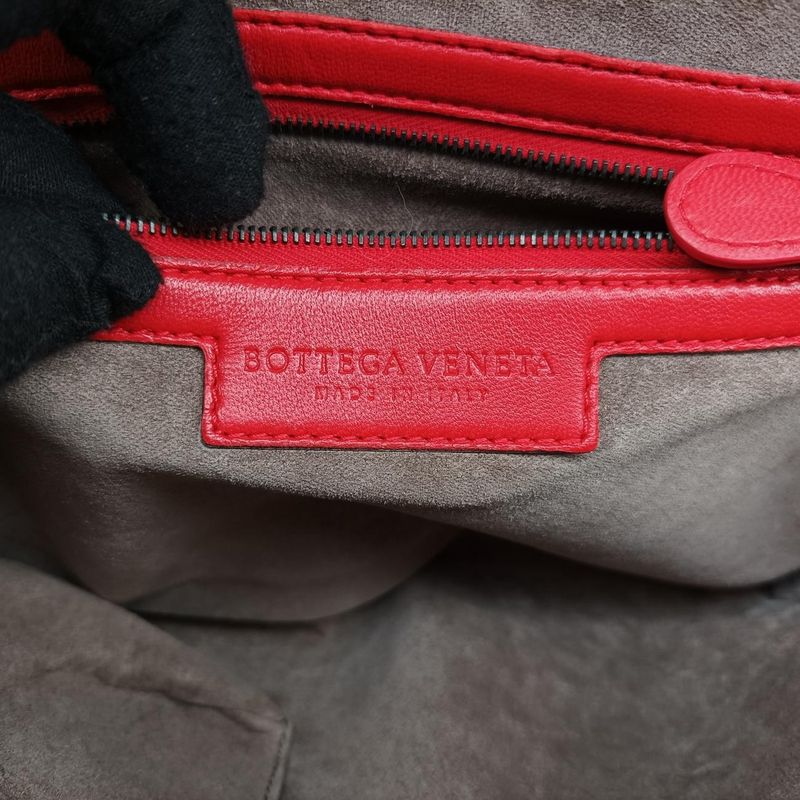 Bottega Veneta Intrecciato Red Lambskin
