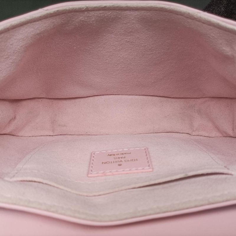 Louis Vuitton Leopard Print New Wave Chain PM Pink Multicolor Leather X