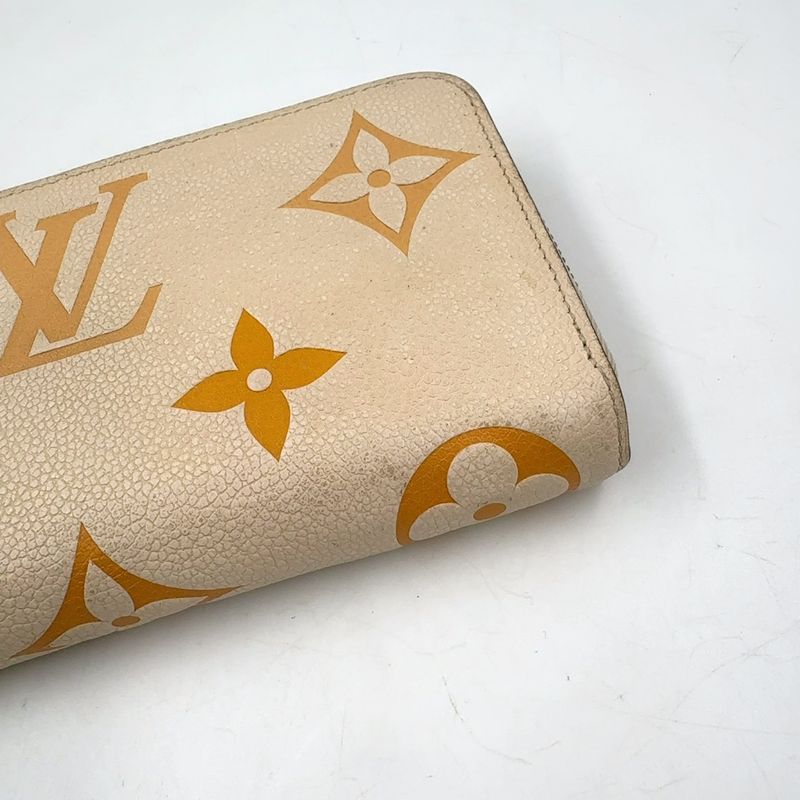 Louis Vuitton Zippy Wallet Monogram Giant Empreinte Leather Light Yellow