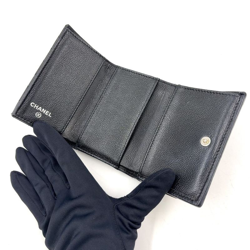 Chanel Half CC Logo Quilted Compact Wallet Caviar Leather Black