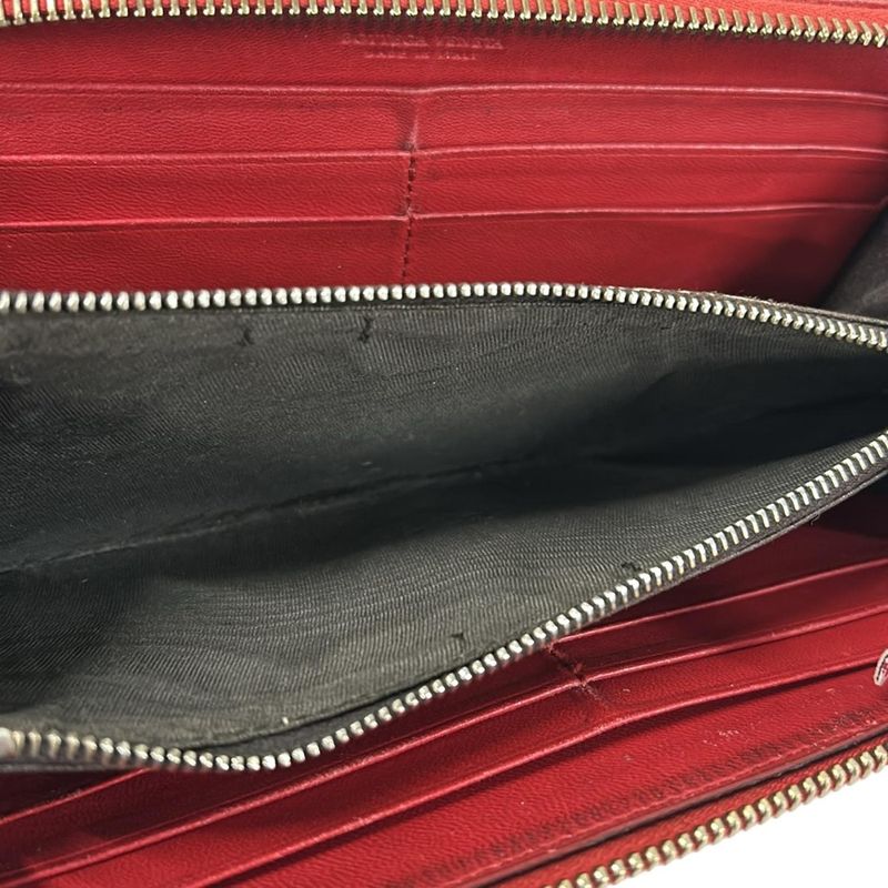 Bottega Veneta Wallet Zip Around Intrecciato Red Round