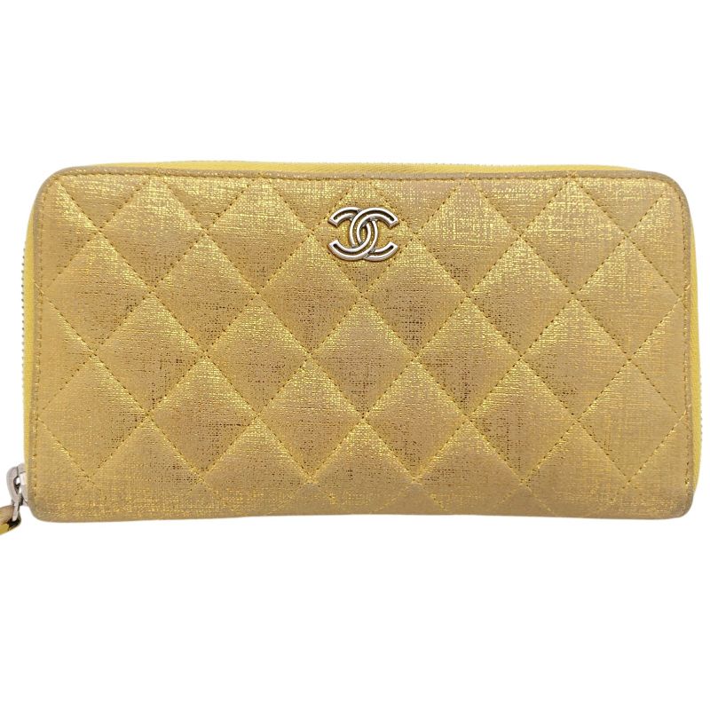 Chanel Zip Around Quilted Gold Yellow