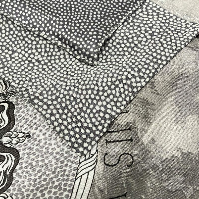 Louis Vuitton Shawl Dark Gray Multi Silk Dark