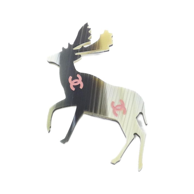 Chanel Vintage Brooch Pink