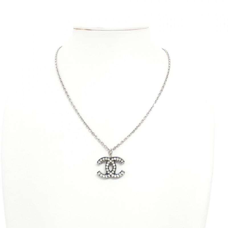 Chanel Vintage Necklace Black