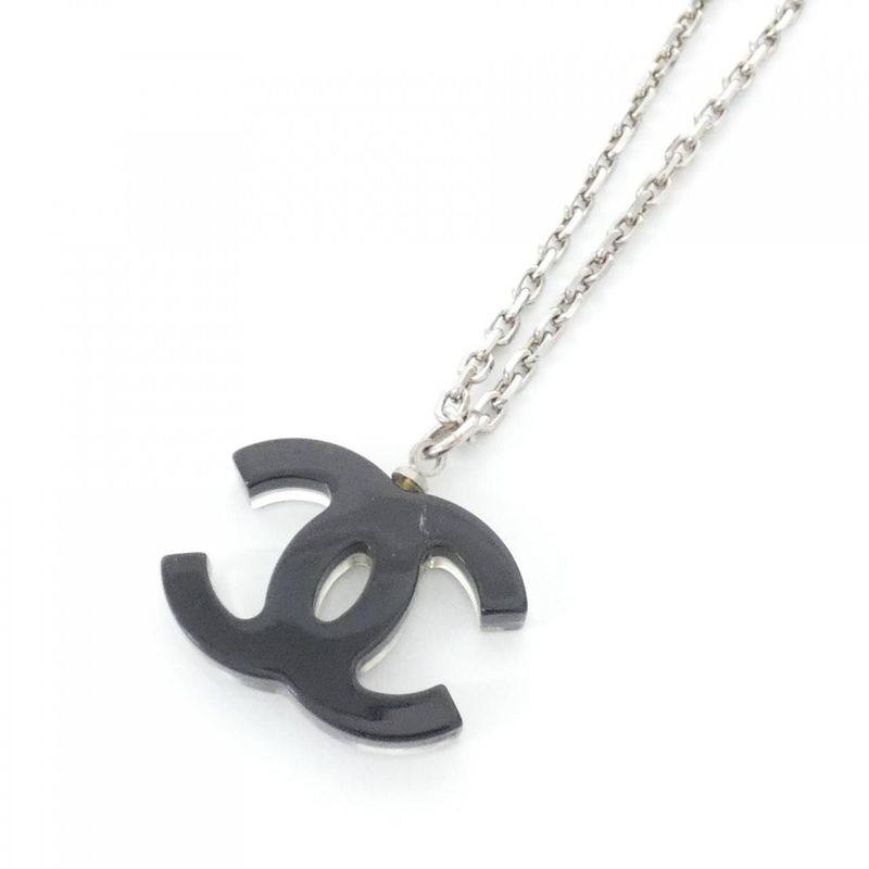 Chanel Vintage Necklace Black