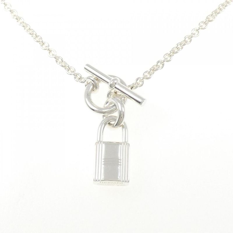 Hermes Amulet Cadena Necklace
