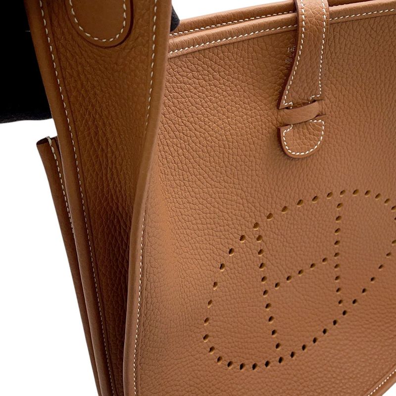 Hermes Shoulder Bag Evelyne 3 PM Gold Silver Taurillon Clemence