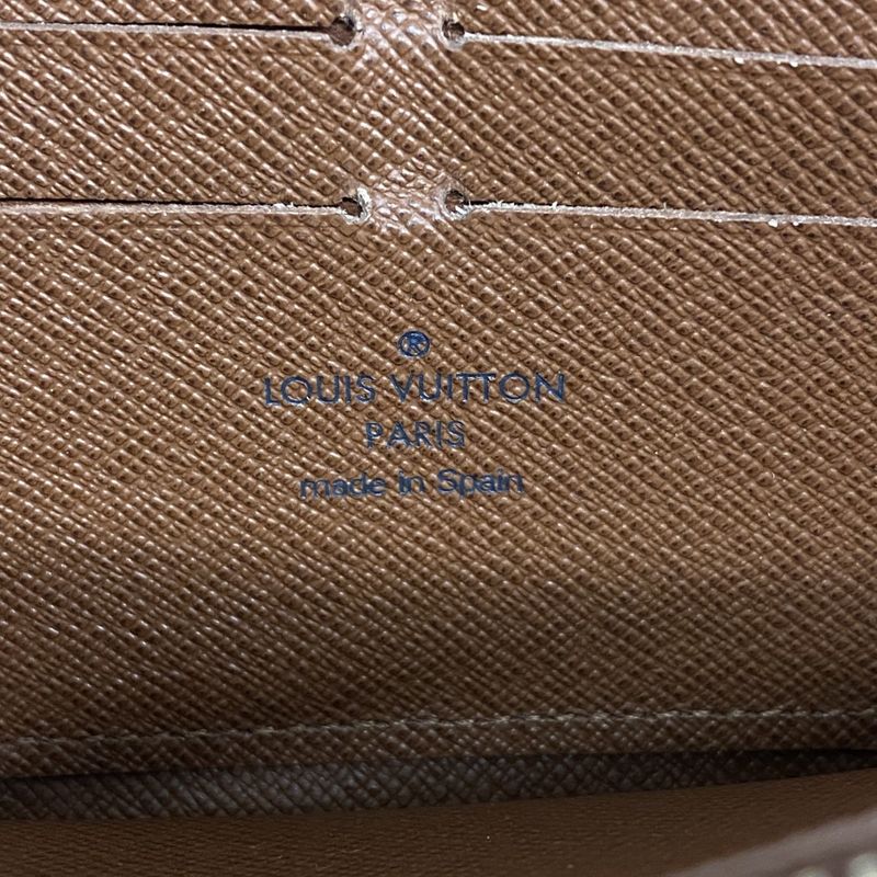 Louis Vuitton Wallet Monogram Zippy Brown