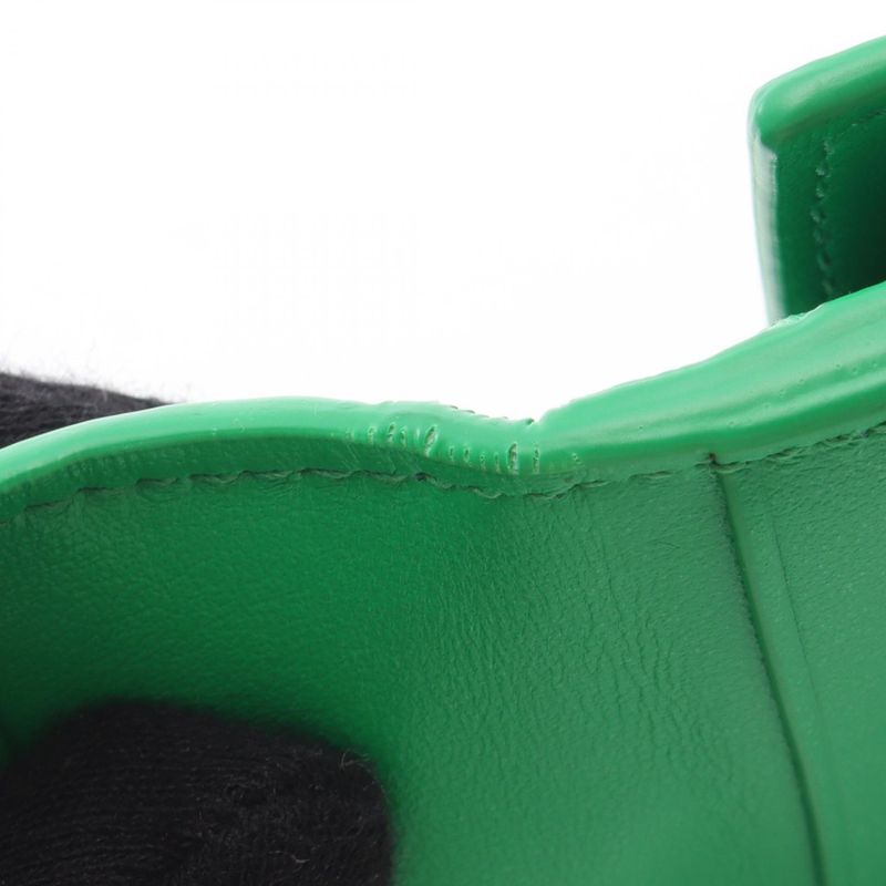 Bottega Veneta Hook Wallet Intrecciato Green Leather Bifold