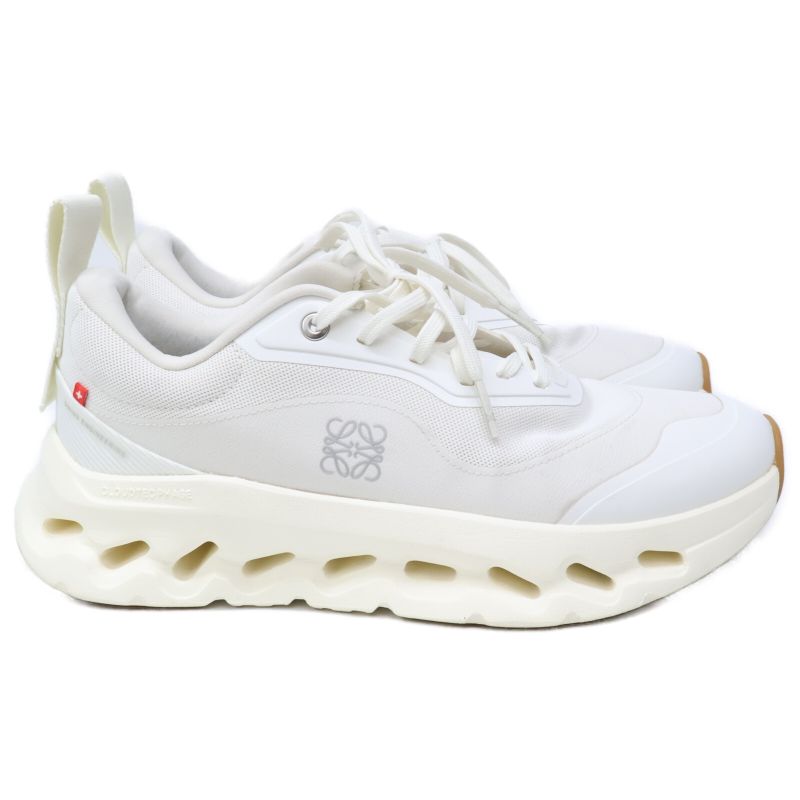 Loewe Xon on Cloudtilt 2.0 Performance Mesh Low Sneaker ) White