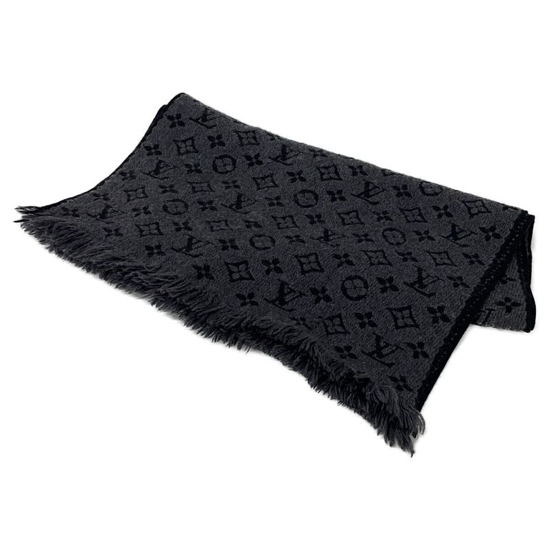 Louis Vuitton Monogram Classic Scarf ) Gray