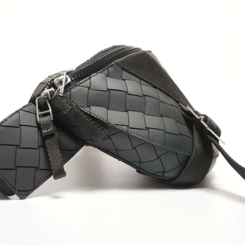 Bottega Veneta Shoulder Bag Intrecciato Rubber Body Bag