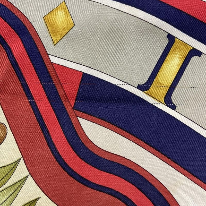 Hermes Scarf Carre 90 White Navy Multi la Ronde Des Heures Watch