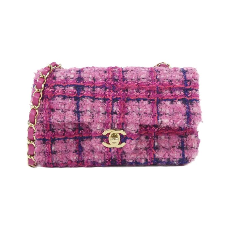 Chanel 69900 Shoulder Bag