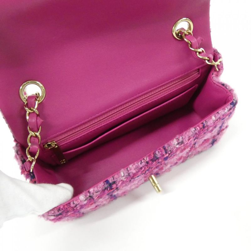 Chanel 69900 Shoulder Bag