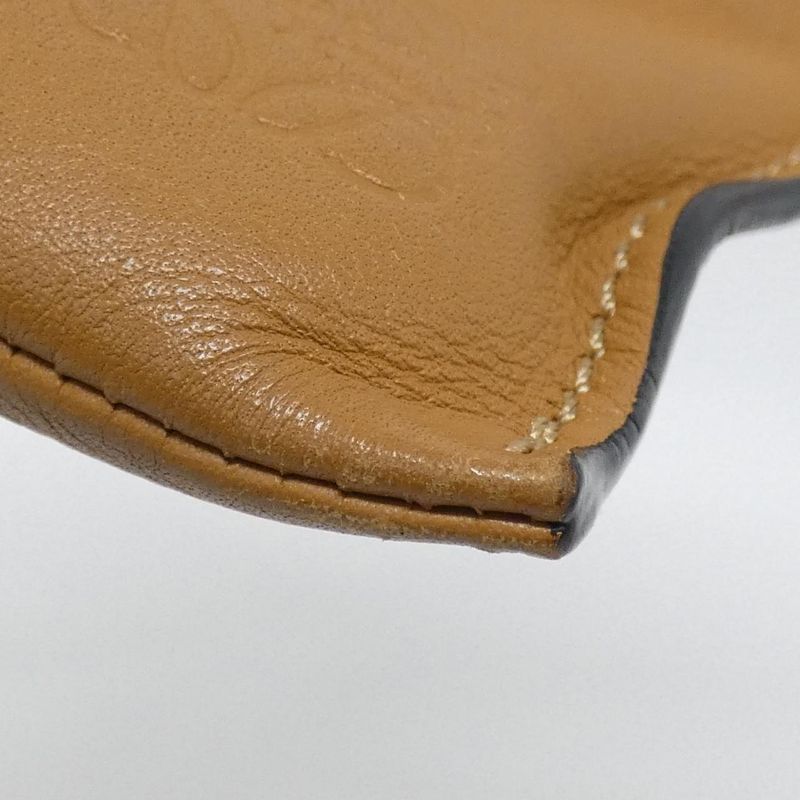 Loewe Flamenco Pocket A411f10x01 Shoulder Bag