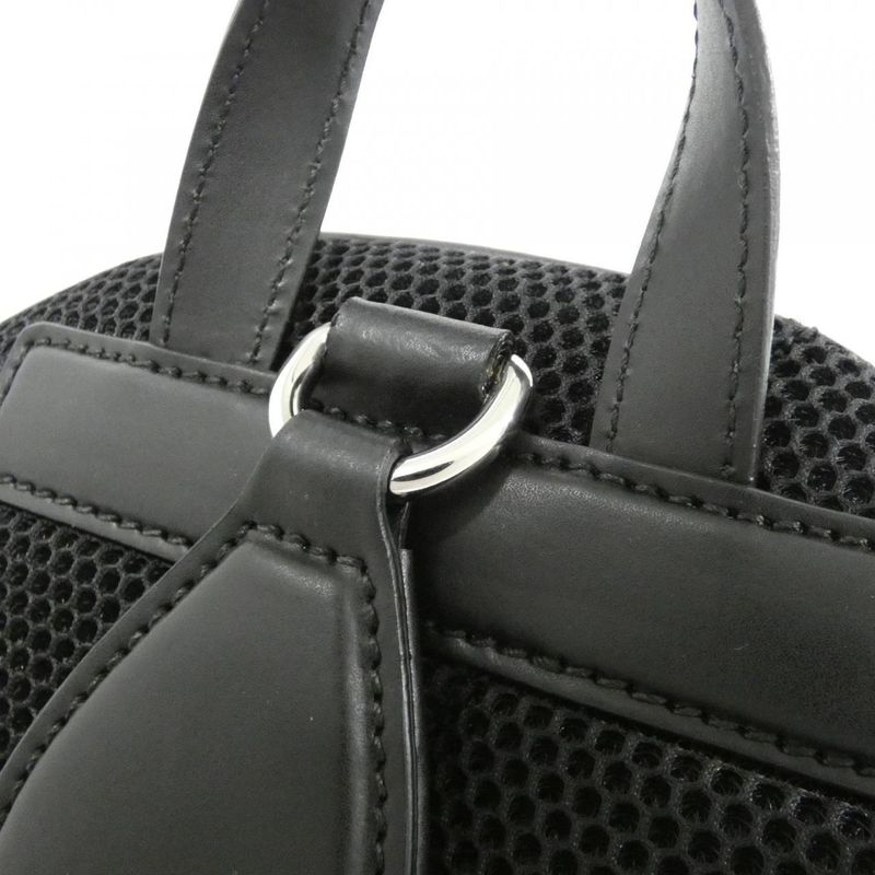 Gucci 771164 Kaaaj Shoulder Bag