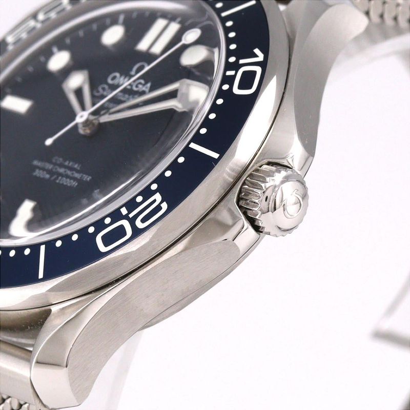 Omega Cima Star Diver-300m-bond Movie 60th Anniversary Model 210.30.42.20.03.002
