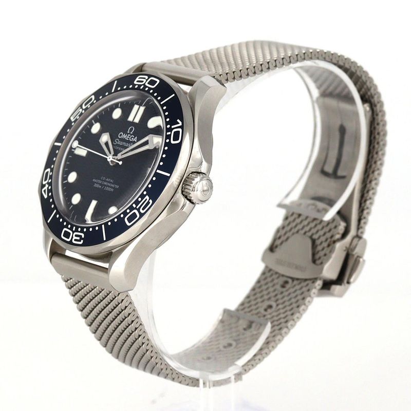 Omega Cima Star Diver-300m-bond Movie 60th Anniversary Model 210.30.42.20.03.002