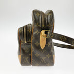 Louis Vuitton Shoulder Bag Monogram Nile — view 3