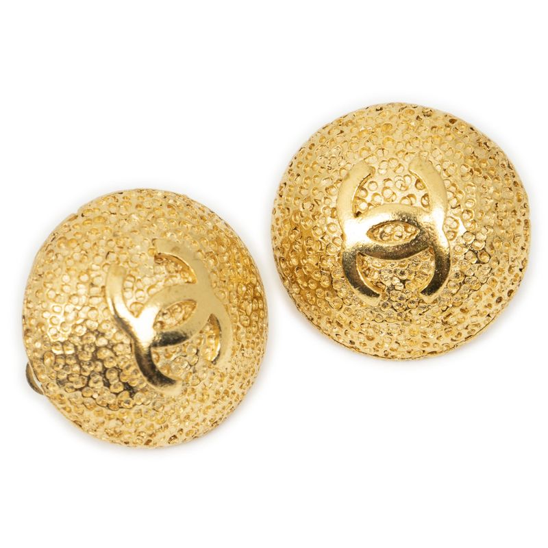 Chanel CC Logo Round Clip Type Earrings Gold Plated